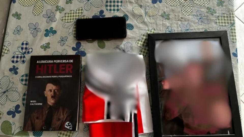 Pai denuncia filho de 14 anos que participava de grupos neonazistas