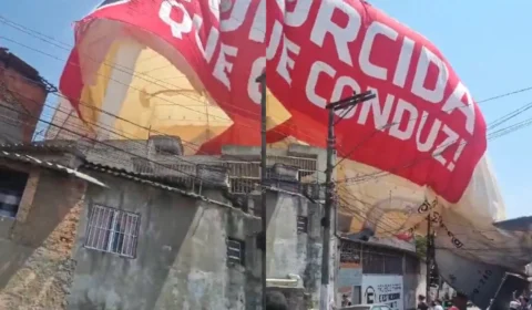 Vídeo: balão do São Paulo FC cai em deixa uma pessoa ferida em Osasco