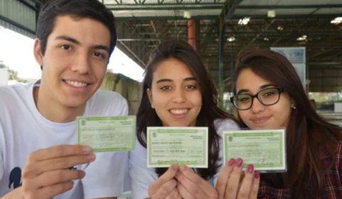 Eleições 2024: jovens eleitores entre 16 e 17 anos crescem em 91% no AM