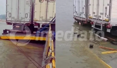 Empurrador de balsa encalha no Rio Madeira com 35 veículos a bordo