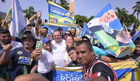 Roberto Cidade faz ‘Bandeiraço” em quatro bairros neste sábado