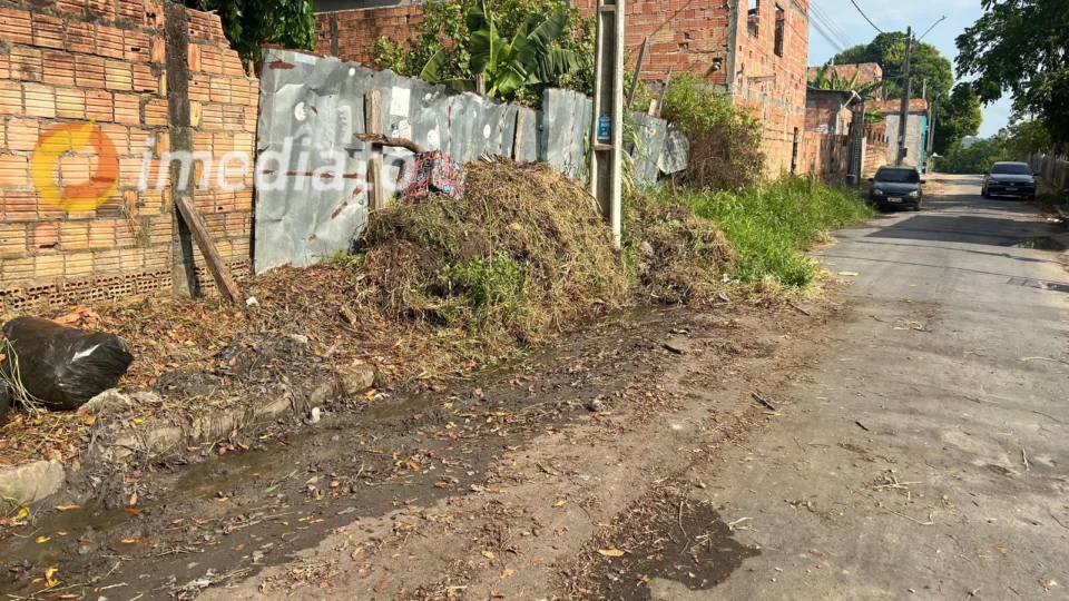 Moradores reclamam de abandono e infraestrutura precária no Puraquequara