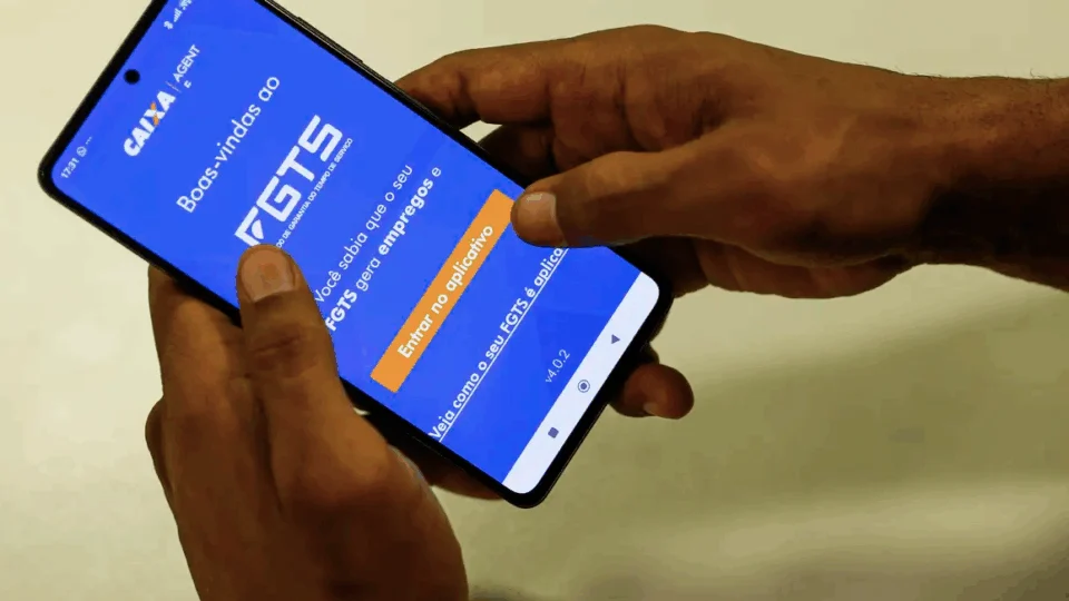 Governo propõe extinção do Saque-Aniversário do FGTS