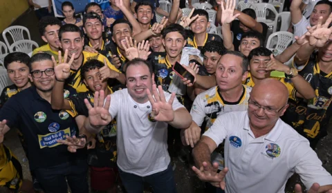 Roberto Cidade movimenta a campanha na zona Norte, neste sábado (21)