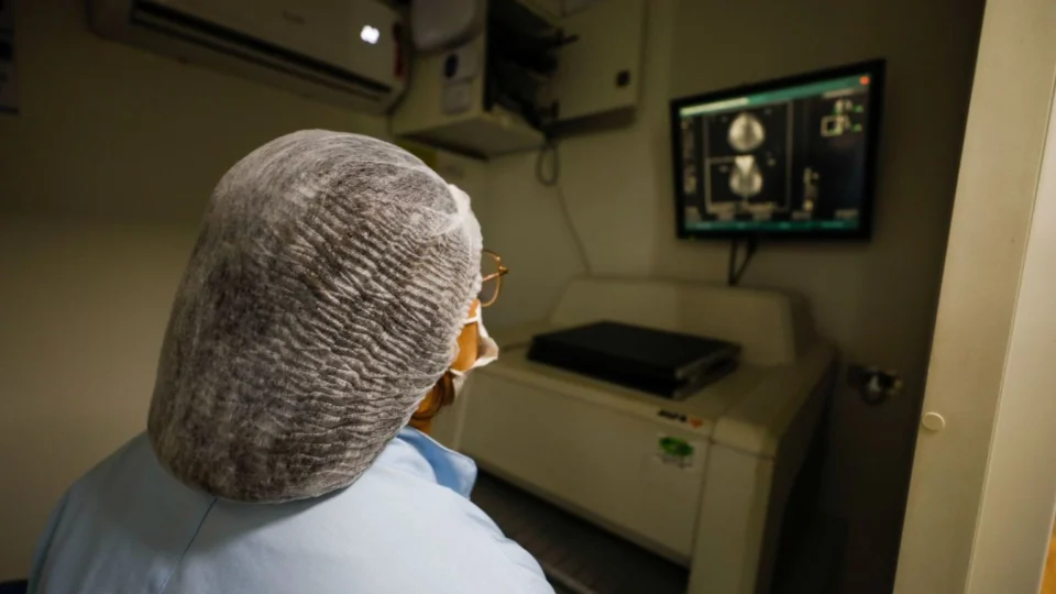 ‘Carreta da Saúde’ está atendendo na zona norte de Manaus; confira