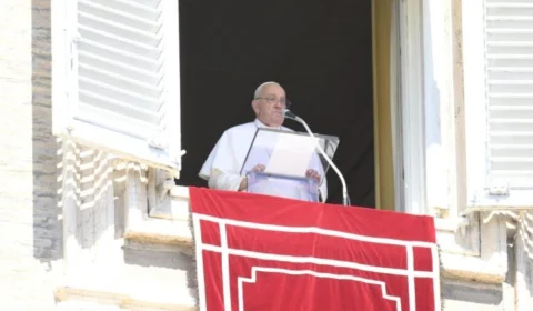 Papa Francisco: cessem os conflitos, a violência e o ódio. Busquem soluções de paz