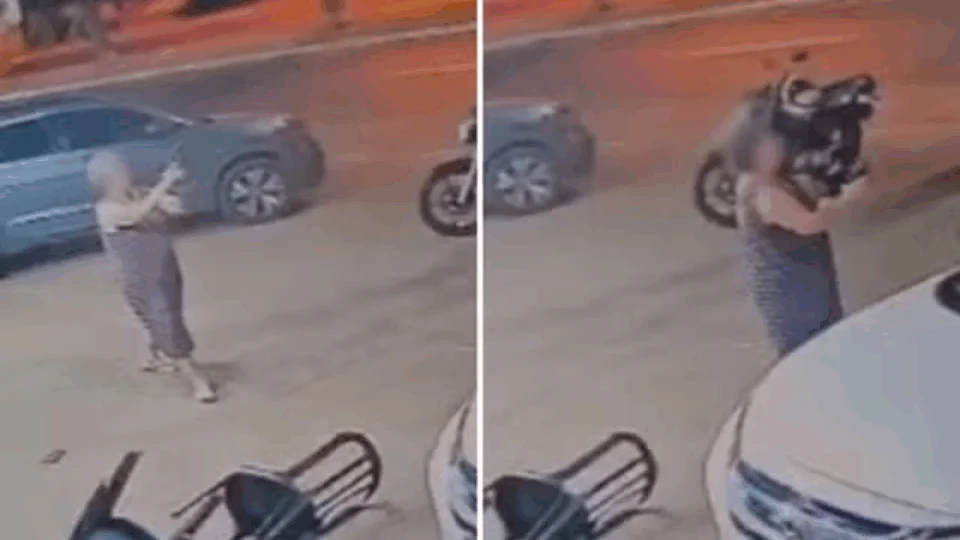 VEJA VÍDEO: idosa dá tiros para encerrar briga de jovens em distribuidora