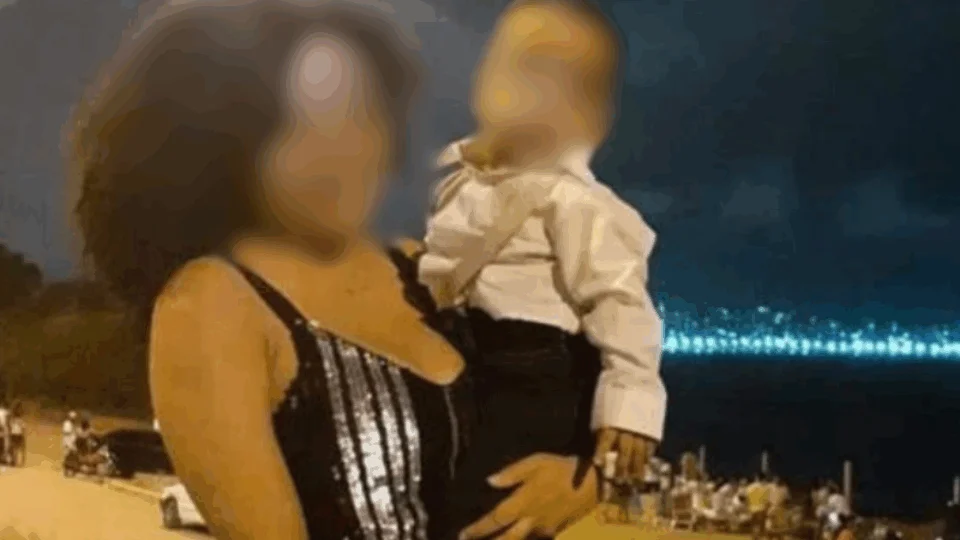 Criança é morta a golpes de faca e tem cabeça decepada; mãe é suspeita de cometer o crime