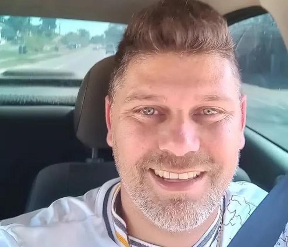 Candidato a vereador de Tanguá(RJ) é encontrado morto crivado de balas em seu próprio veículo