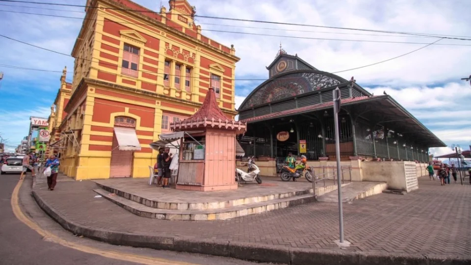 Manaus terá serviços essenciais mantidos durante o feriado; confira