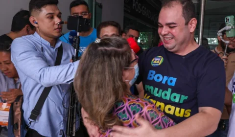 Candidato Roberto Cidade destaca a urgência de mudança em Manaus em dia de votação