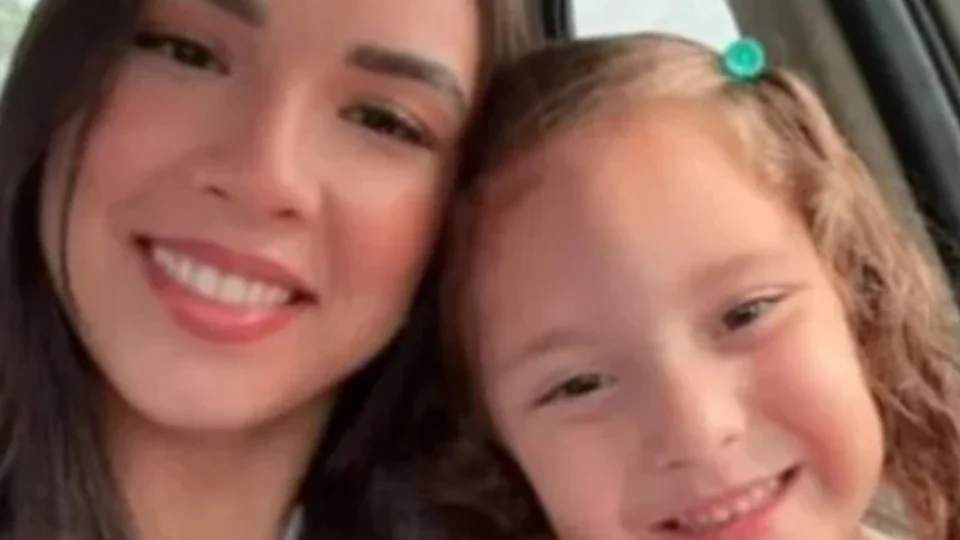 Mãe e filha desaparecem misteriosamente ao saírem para a escola em Manaus