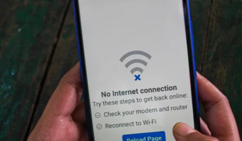Caiu a net: operadoras de celular enfrentam instabilidade em Manaus nesta quinta-feira (17)