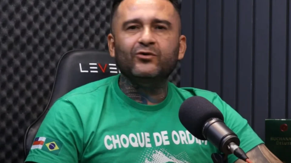 Salazar promete incluir em seu gabinete policiais expulsos injustamente da PM após confrontos com criminosos