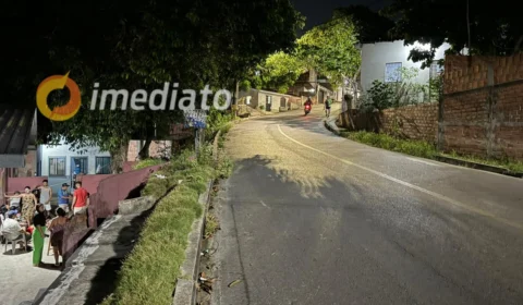 Moradores pedem providências após acidentes constantes em curva no bairro Terra Nova 2