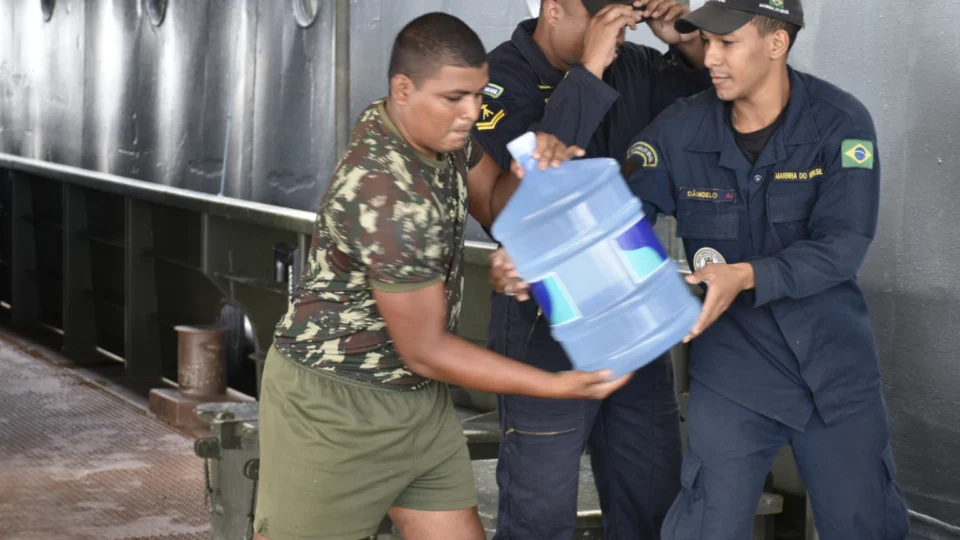 Forças Armadas mobilizam apoio para combater os efeitos da seca na Amazônia