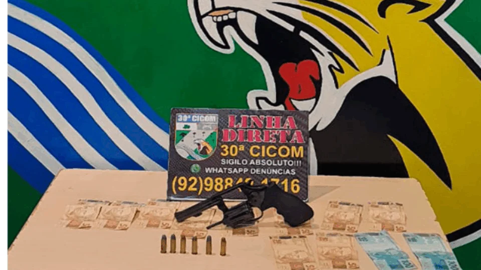 Homem é preso após vítimas rastrearem celulares roubados em Manaus