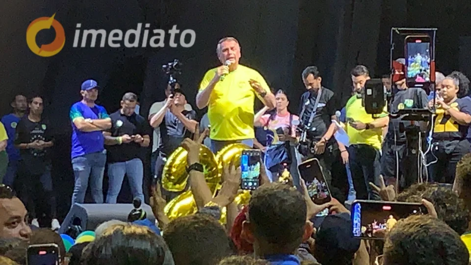 Bolsonaro participa de evento em apoio a Alberto Neto no segundo turno das eleições