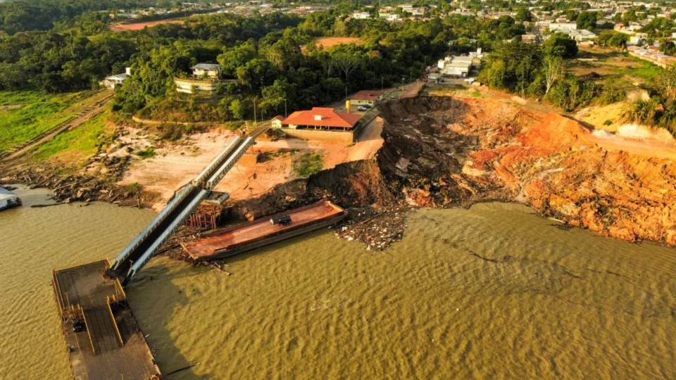 MPAM irá apurar o desabamento de terra em porto de Manacapuru