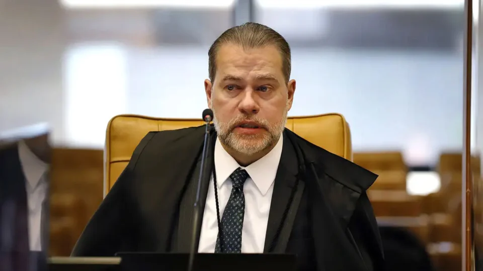 PGR contesta eleição antecipada na Assembleia do Amazonas, levando Disputa ao STF