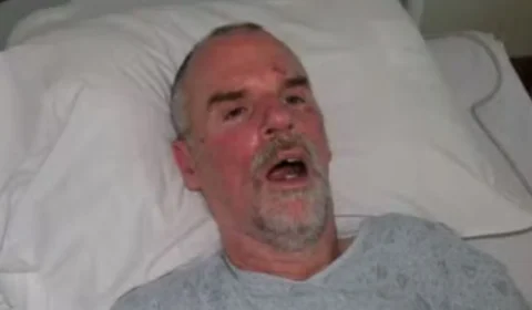 Homem desaparecido há 25 Anos é encontrado após foto em jornal nos EUA