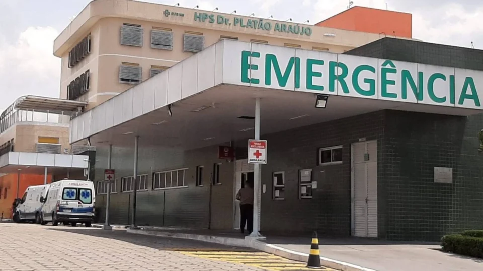 Homem é baleado em troca de tiros com a polícia em Manaus