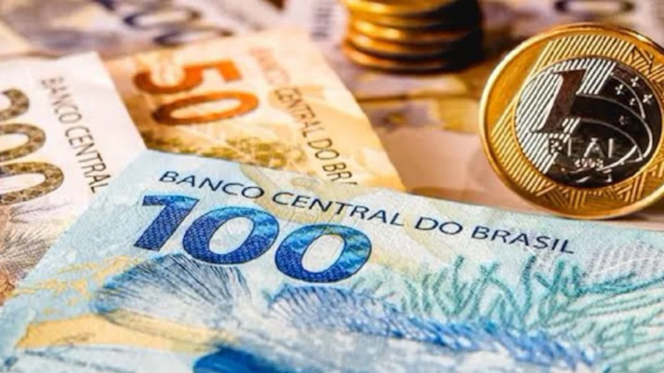 Governo bloqueia R$ 6 bilhões do Orçamento de 2024