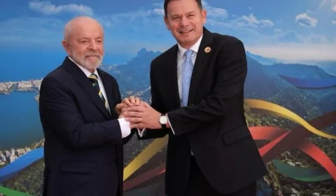 Líder de partido de direita português chama Lula de “ladrão” e promete algemá-lo se assumir o cargo de primeiro-ministro