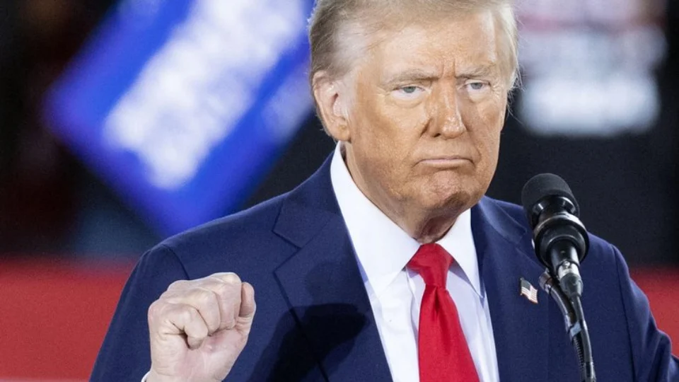 Donald Trump vence Kamala Harris e é eleito presidente dos Estados Unidos