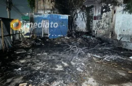 Incêndio de grandes proporções atinge terreno abandonado no bairro Alvorada