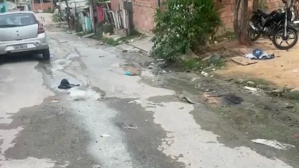Moradores do bairro Grande Vitória denunciam abandono de ruas pela Prefeitura de Manaus