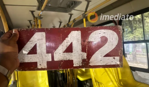 Passageiros vivem momentos de terror durante assalto a ônibus da linha 442 em Manaus
