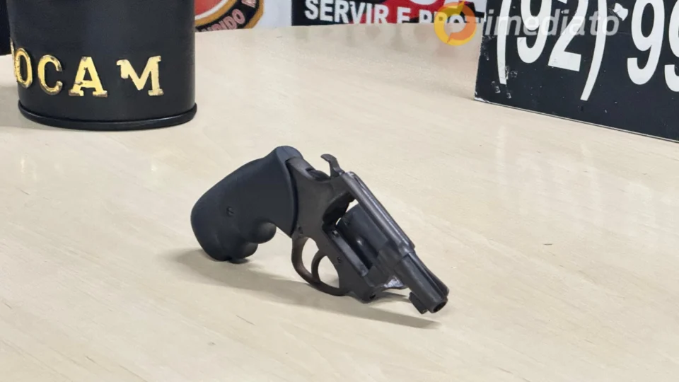 ROCAM retira de circulação arma de fogo usada em ‘boca de fumo’ no Presidente Vargas