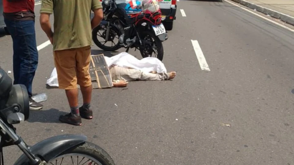 Motorista de aplicativo morre em acidente de trânsito em Manaus
