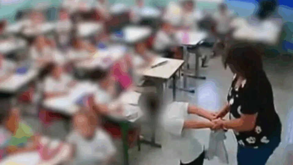 VEJA VÍDEO: mãe acusa professora de agressão a filho autista