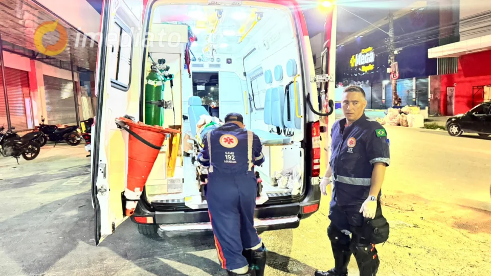 Colisão entre motos deixa dois feridos no bairro Manoa