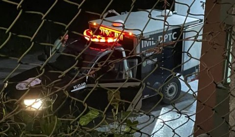 Corpos das vítimas do acidente trágico na AM-010 chegam no IML em Manaus