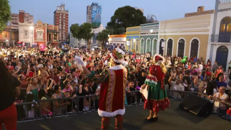 Largo de São Sebastião recebe programação especial de teatro e música na temporada natalina