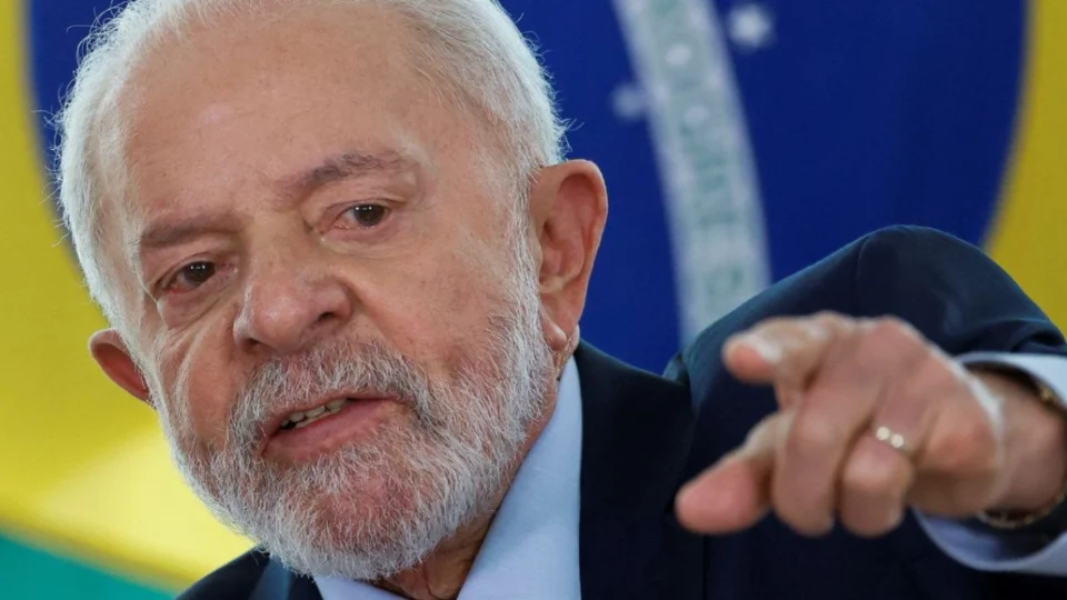 Lula Será Candidato em 2026 para Representar seu Projeto Político, Diz Ministro