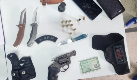 Estudante de 19 anos atira contra colega e tenta disparar contra professora em escola pública de Natal