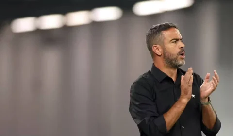 Artur Jorge deixa Botafogo e ruma ao Al Rayyan do Qatar para 2025