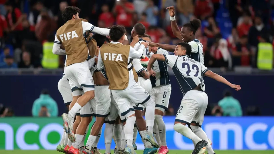 Pachuca vence Al Ahly nos pênaltis e vai à Final do Intercontinental