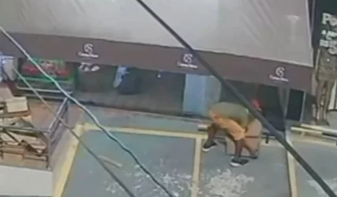 Vídeo: Criminoso preso após roubo em loja da Cacau Show em Coari