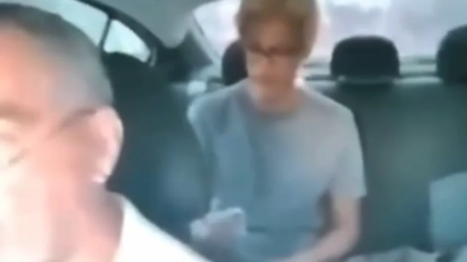 VEJA VÍDEO: passageiro arma barraco após pedir para motorista alterar corrida