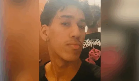 Adolescente morre após levar choque enquanto usava celular carregando