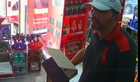 Vídeo: ‘Professor Girafales’ é preso acusado de roubos na zona sul