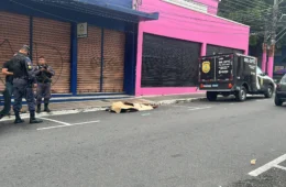 Corpo de homem espancado é encontrado no centro de Manaus