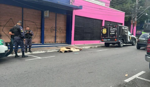 Corpo de homem espancado é encontrado no centro de Manaus