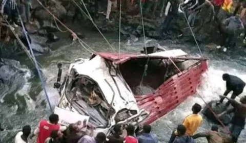 Tragédia na Etópia: queda de caminhão em rio deixa 71 mortos