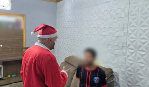 Homem foragido há 15 anos é preso por policial civil disfarçado de ‘Papai Noel’ em Manaus